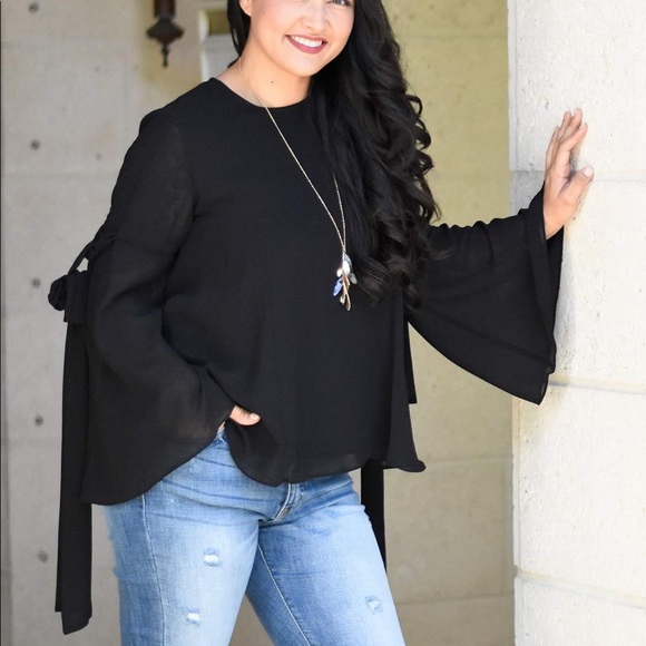 ONLY SM left!✨ Black Bell Sleeve Top - Picture 2 of 4